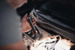 NEBO Newton 1000 Lumen Torch -Outdoor Camping Equipment Store k4220a7b6ca03eb072005ceb99261730a