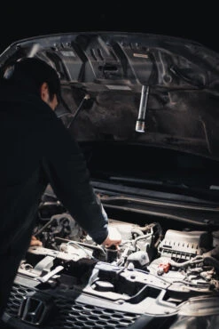 NEBO Newton 750 Lumen Torch -Outdoor Camping Equipment Store k4cfd48b3c137219fd958940ab6c9191f