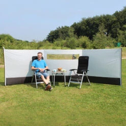 Breeze Plus 3 Panel Windbreak (140 X 500) -Outdoor Camping Equipment Store k79be28e0fcafadc1e778ebb8f81527e1