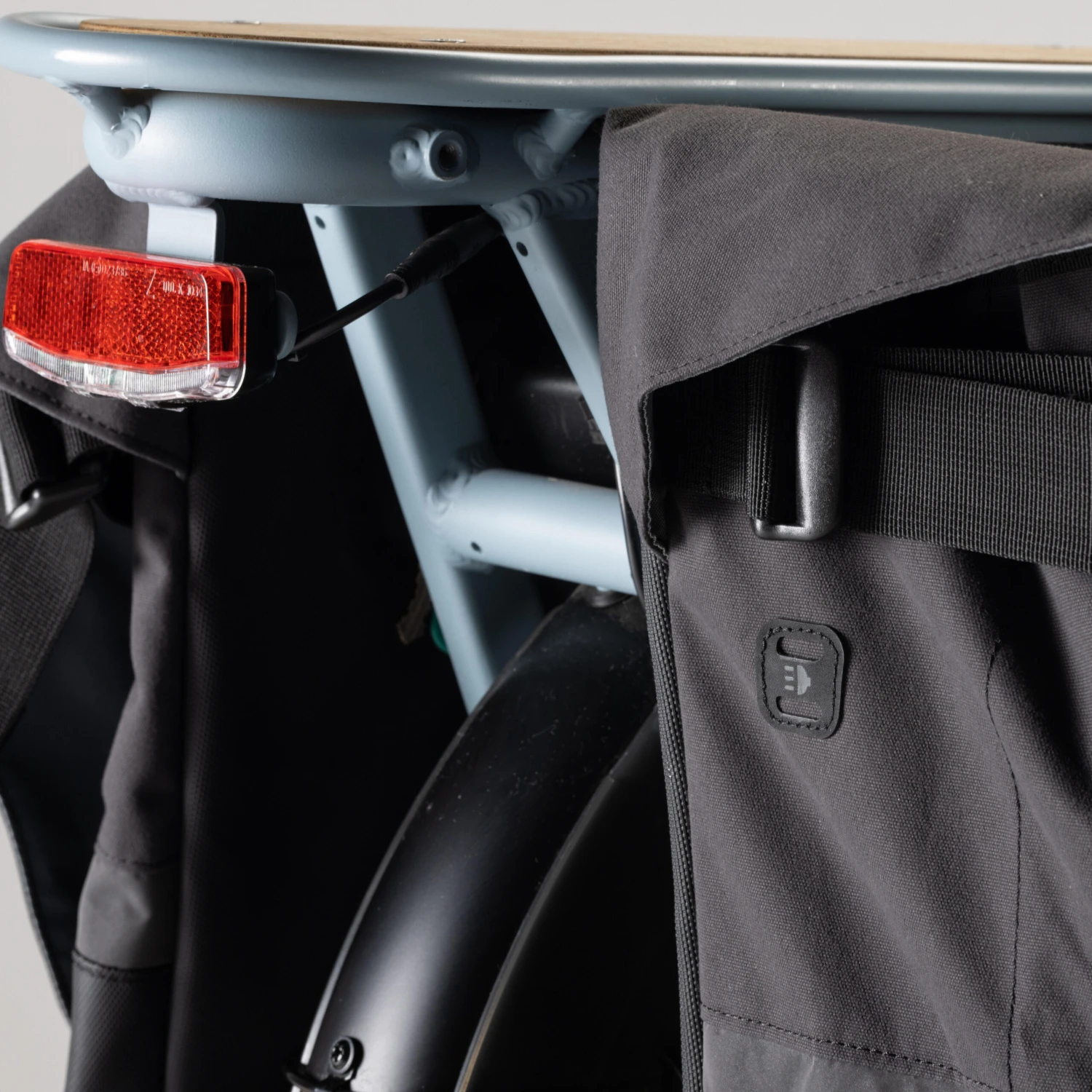 2 X 50 L Longtail Cargo Bike Pannier Bag 15 2 X 50 L Longtail Cargo Bike Pannier Bag - Image 13