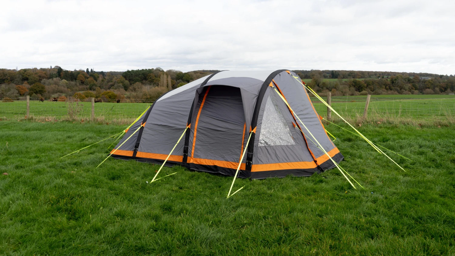 OLPRO Abberley XL Breeze 4 Berth Inflatable Tent 5 OLPRO Abberley XL Breeze 4 Berth Inflatable Tent - Image 3