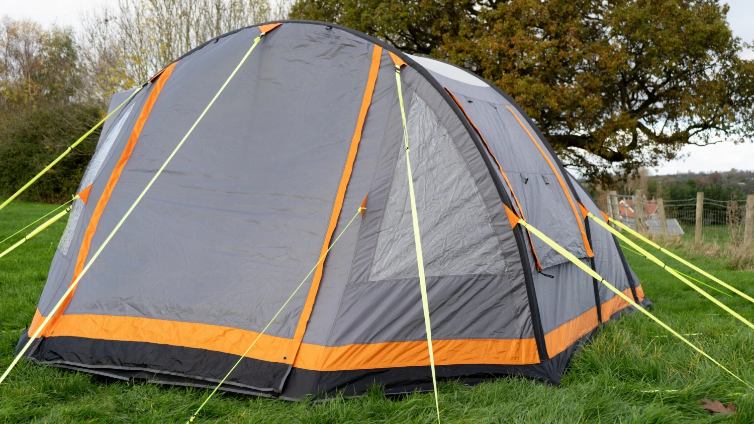 OLPRO Abberley XL Breeze 4 Berth Inflatable Tent 8 OLPRO Abberley XL Breeze 4 Berth Inflatable Tent - Image 6